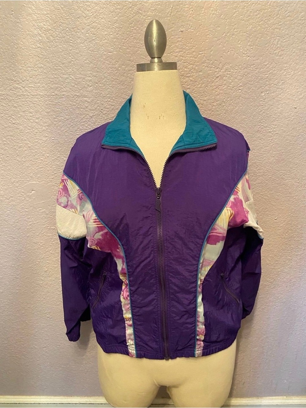 Vintage Reebok zip up
